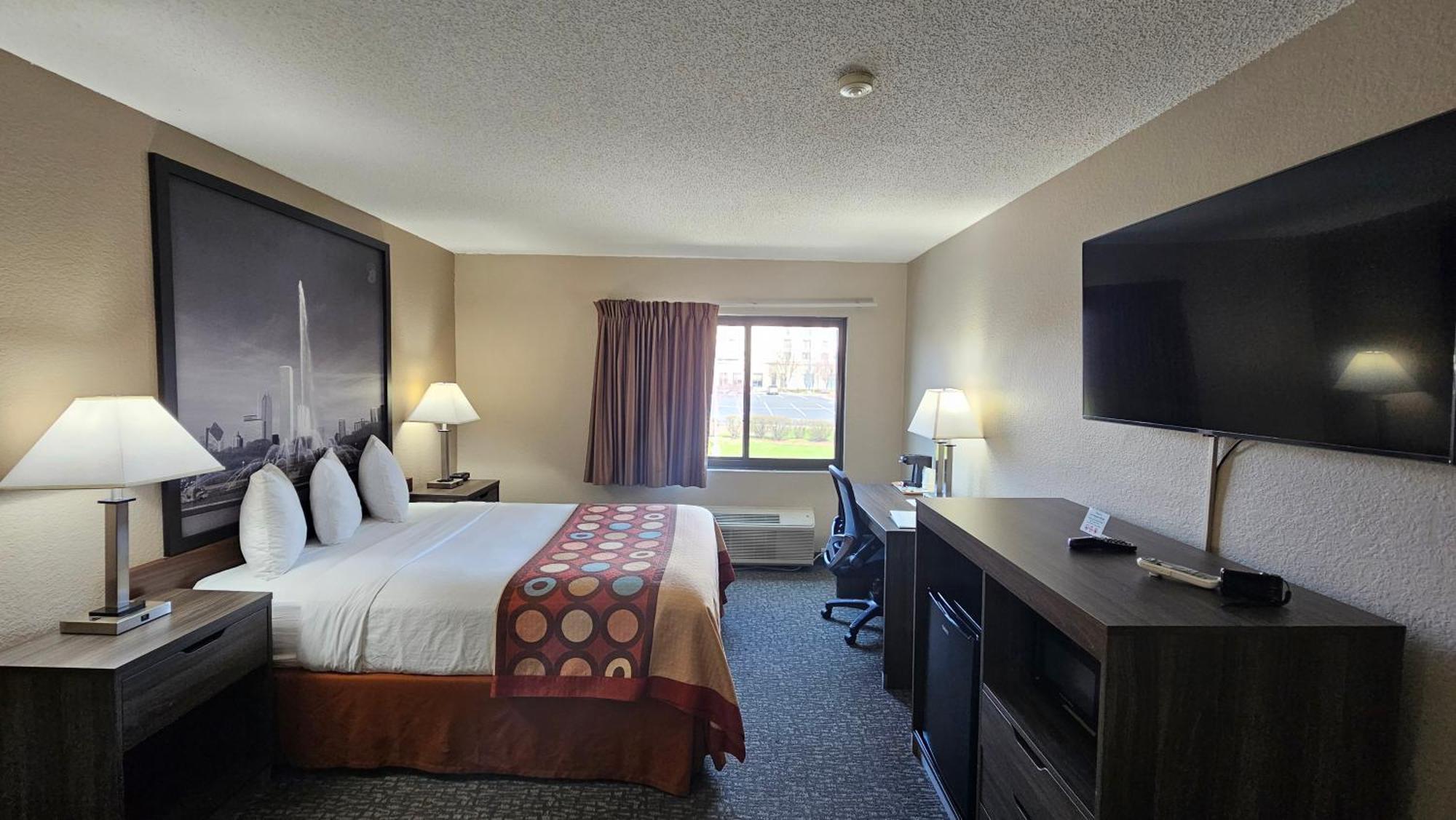 Super 8 By Wyndham Elgin Ξενοδοχείο Εξωτερικό φωτογραφία